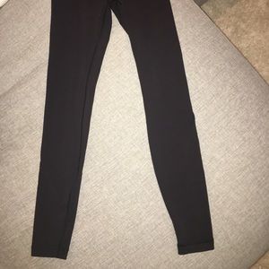 Lululemon wunder under HR tights